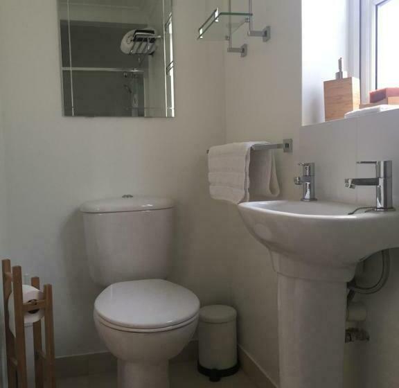 بنسيون Garden Room