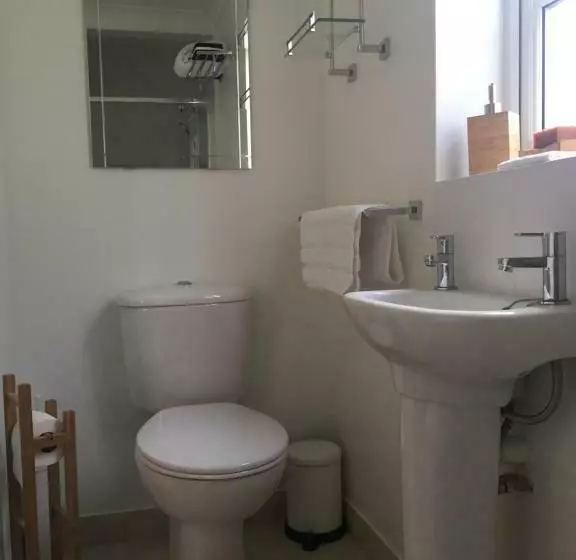 Majatalo Garden Room