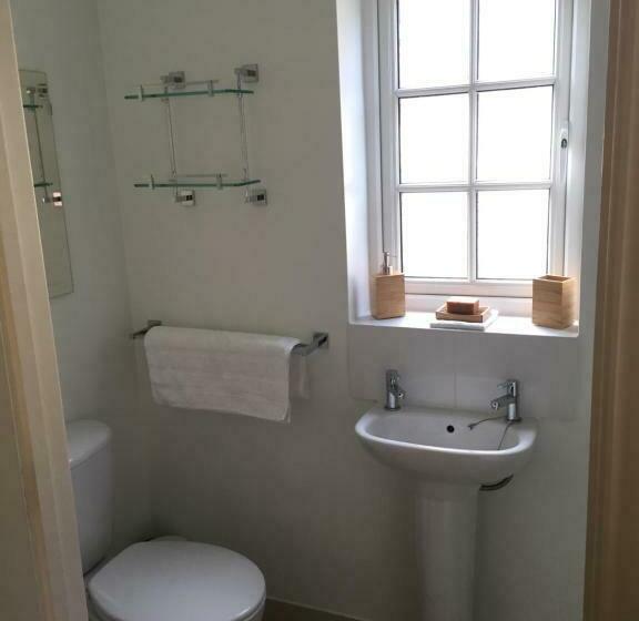 بنسيون Garden Room