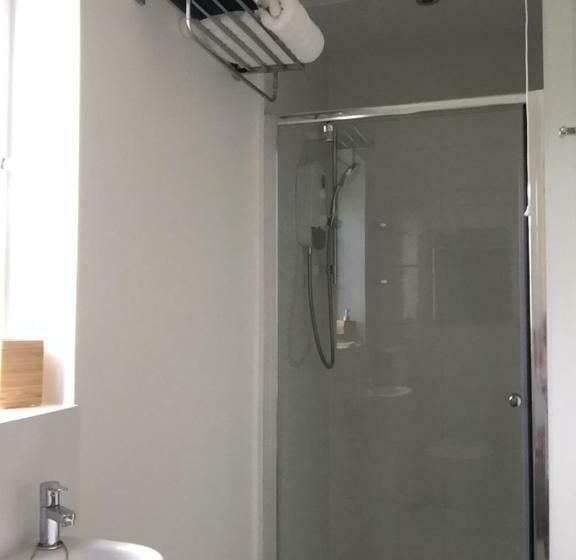 بنسيون Garden Room