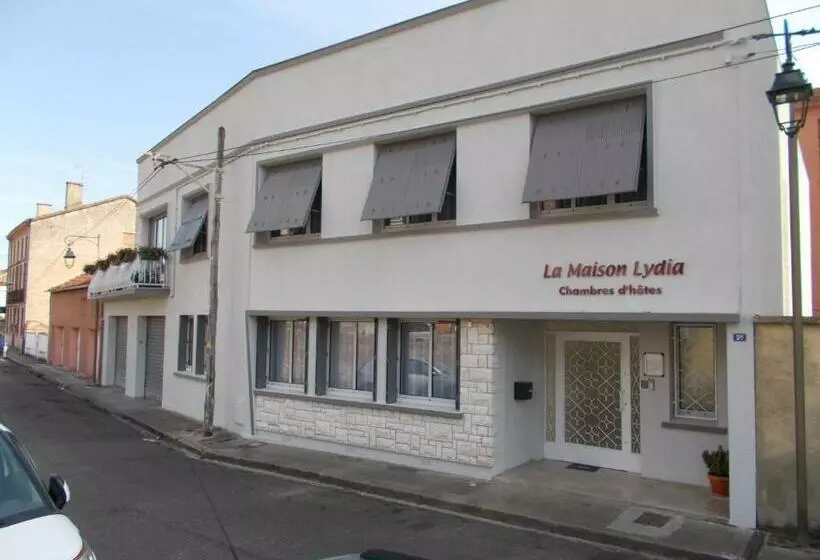 ペンション La Maison Lydia