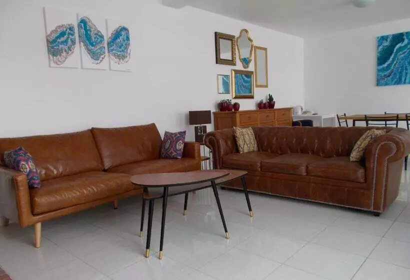 ペンション La Maison Lydia