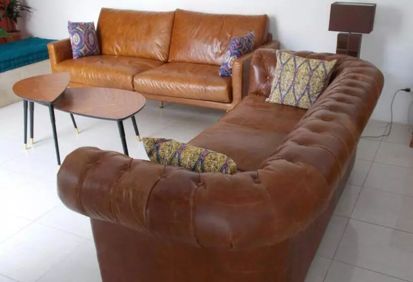 ペンション La Maison Lydia