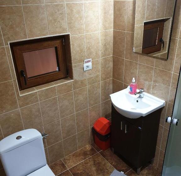 Пансион Popas In Breb