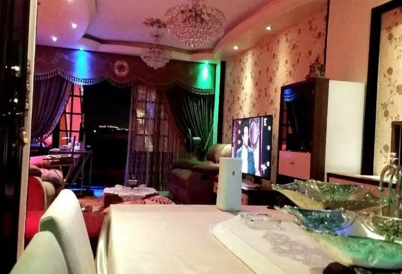 پانسیون Private Room In Apartment With Sea & Hilton View