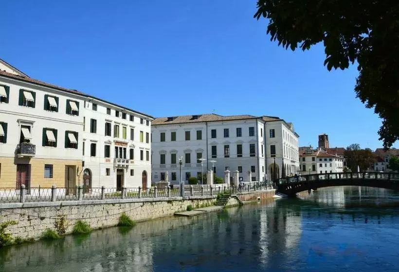 پانسیون Riviera Garibaldi