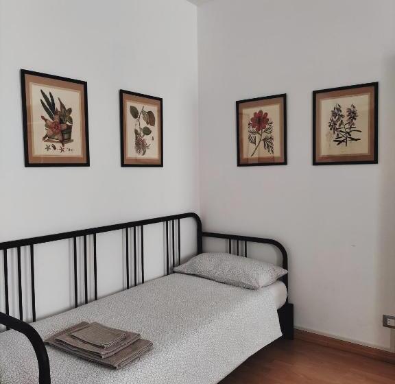 Pension (Hôtel basse catégorie) Riviera Garibaldi