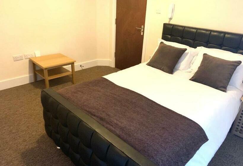 Pensjonat Serviced Accommodations