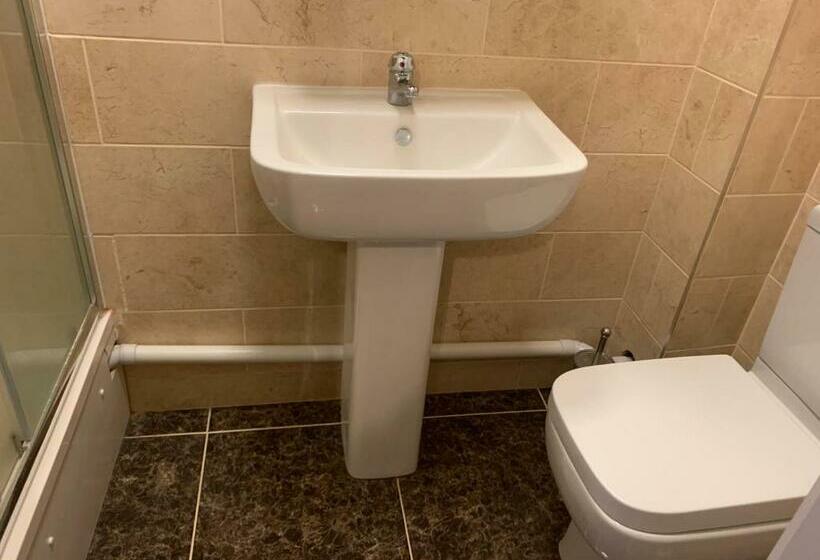 Pensjonat Serviced Accommodations