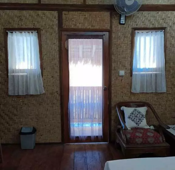 هاستل Ijen Backpacker