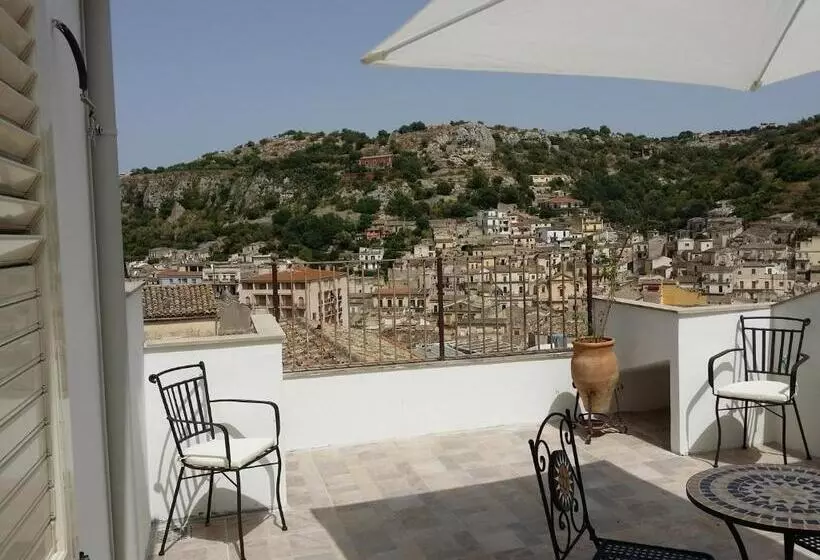 تختخواب و صبحانه Casa Mireio