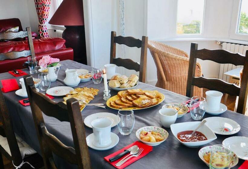 مبيت وإفطار Les Hauts De Kersudal