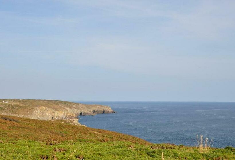 مبيت وإفطار Les Hauts De Kersudal