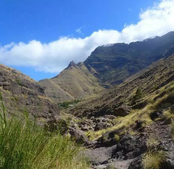 B&b And Apartments El Charco Azul