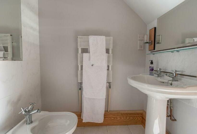 Pensione Coed Y Berclas Guest Room, Wonderful View