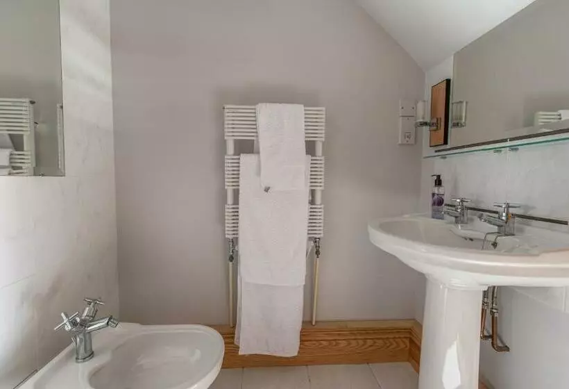 Majatalo Coed Y Berclas Guest Room, Wonderful View