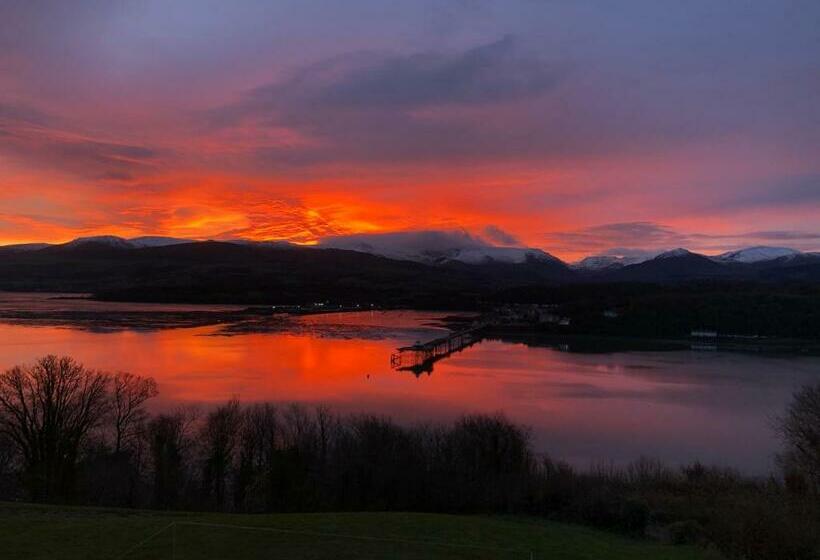 Pensione Coed Y Berclas Guest Room, Wonderful View