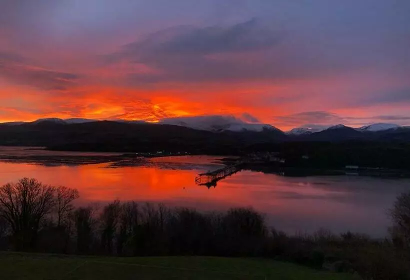 Majatalo Coed Y Berclas Guest Room, Wonderful View