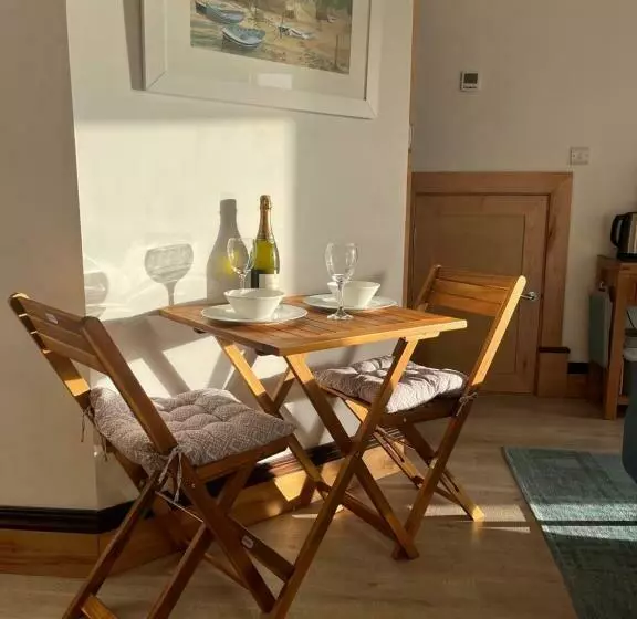 Majatalo Coed Y Berclas Guest Room, Wonderful View