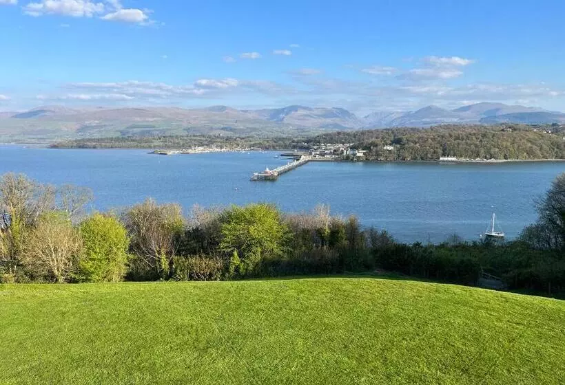 Majatalo Coed Y Berclas Guest Room, Wonderful View