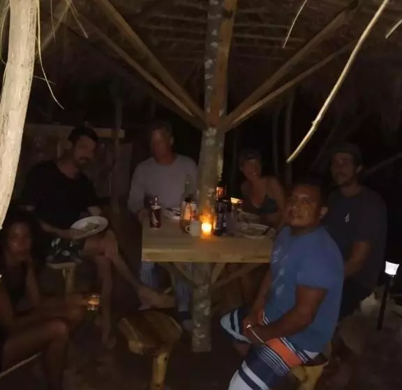 Retkeilymaja La Aldea Zipolite