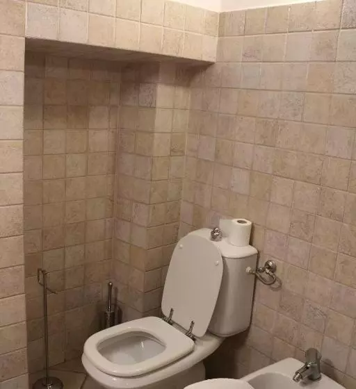 تختخواب و صبحانه La Trunera Guest House