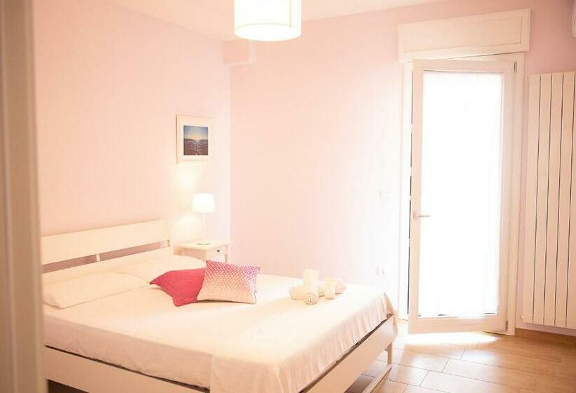 مبيت وإفطار Namastè