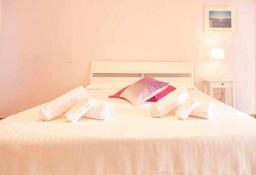 مبيت وإفطار Namastè