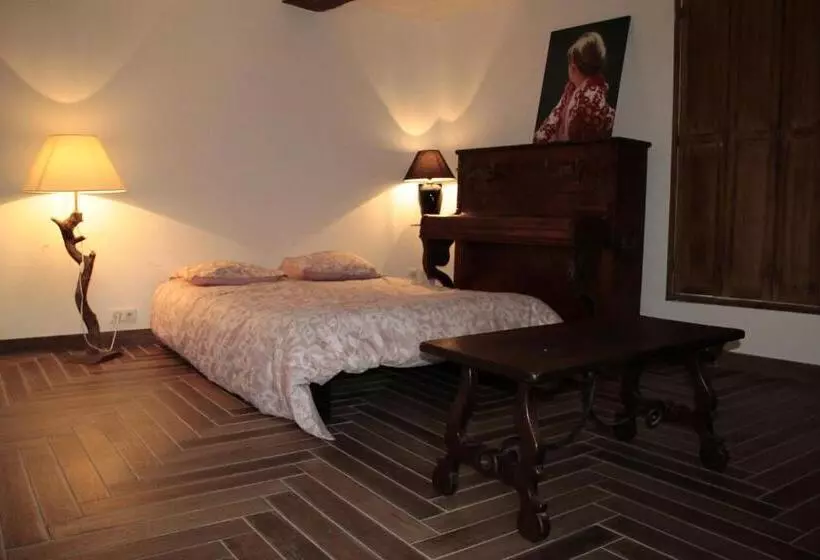 Hostel Du Lapin Blanc