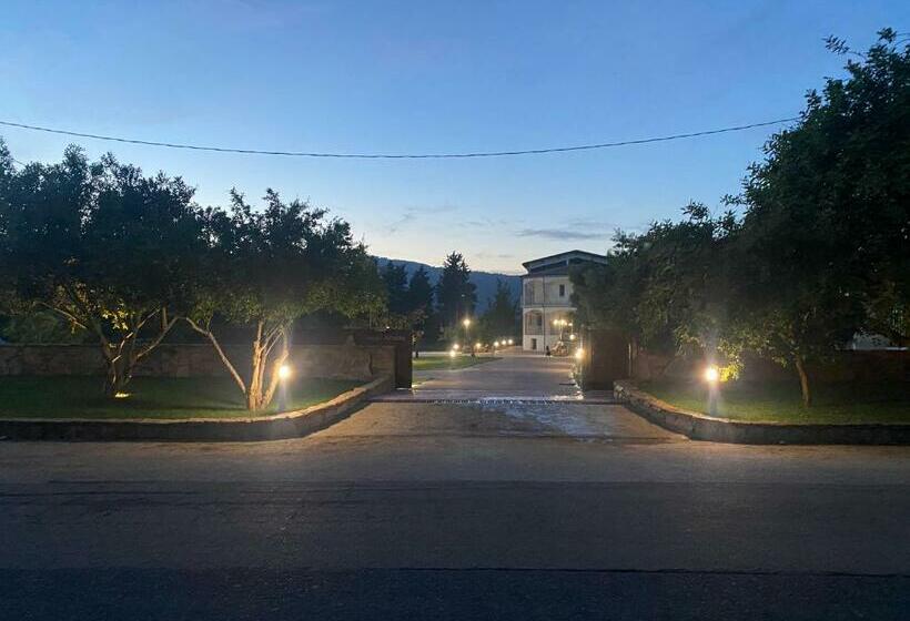 פנסיון Borgo Albador Rooms