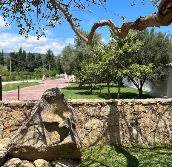 פנסיון Borgo Albador Rooms