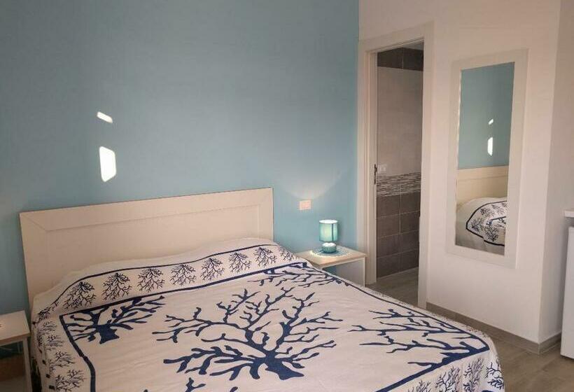 膳宿费 La Bussola