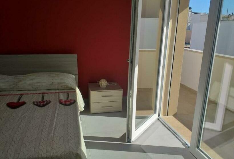 膳宿费 La Bussola