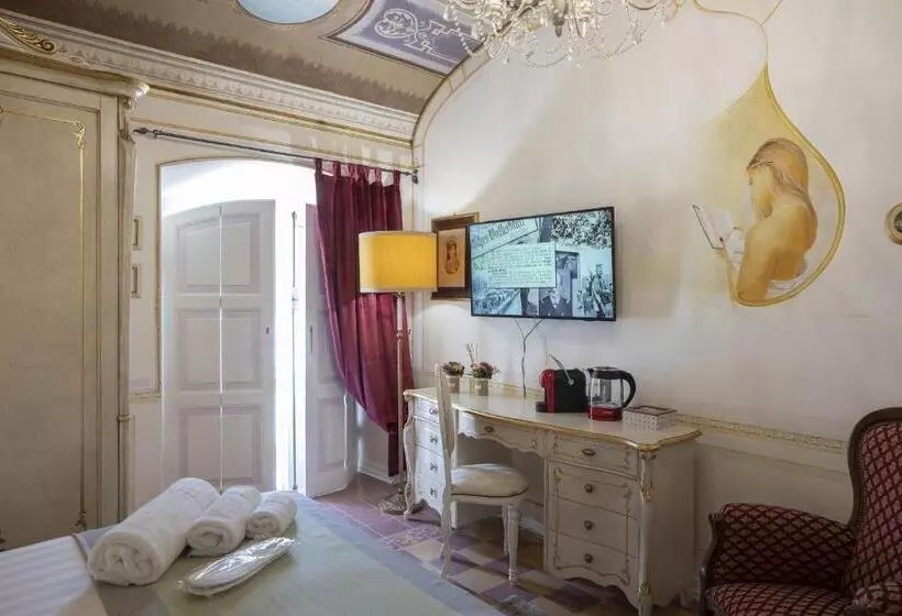 ペンション Les Suite Royales