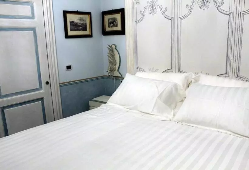 ペンション Les Suite Royales