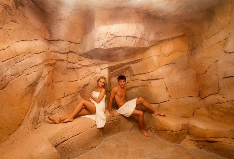 پانسیون New Emotion Room