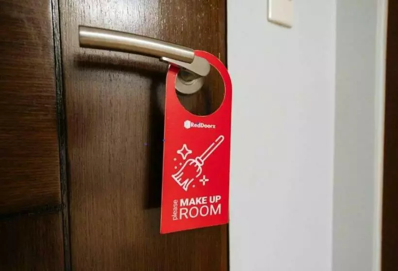 ペンション Reddoorz Plus At Billy S Resort Oslob