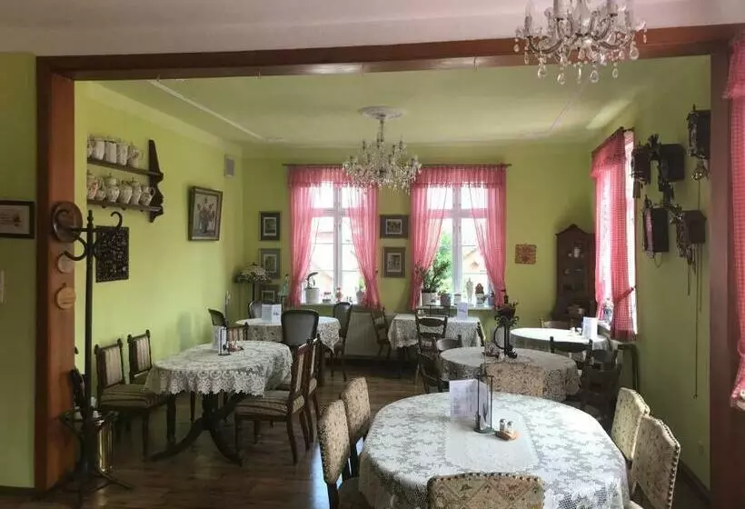 Retkeilymaja Deichschatz