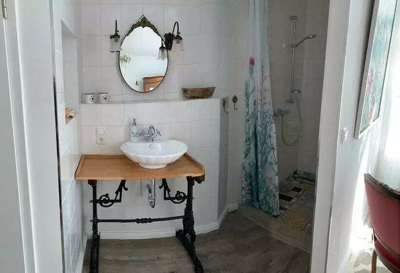 Retkeilymaja Deichschatz