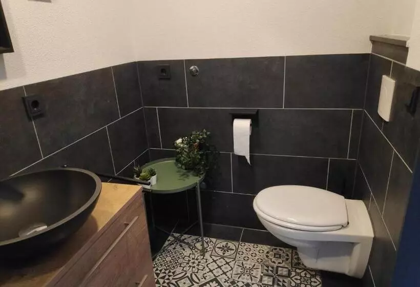 Aamiaismajoitus (B&B) Bij Ons  Niek