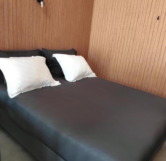 تختخواب و صبحانه Bij Ons  Niek