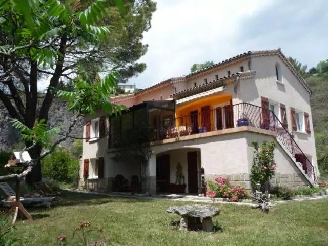 Bed and Breakfast Gîte Chante  Relle