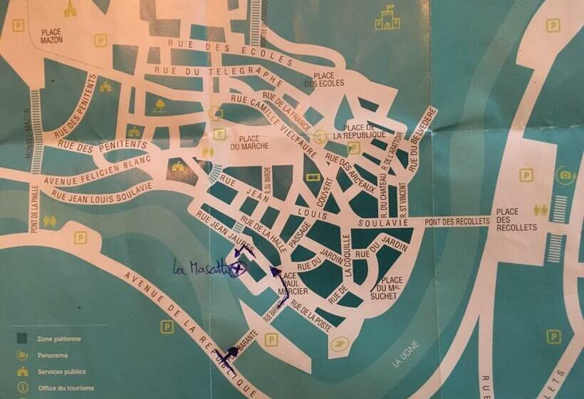 مبيت وإفطار La Mascotte