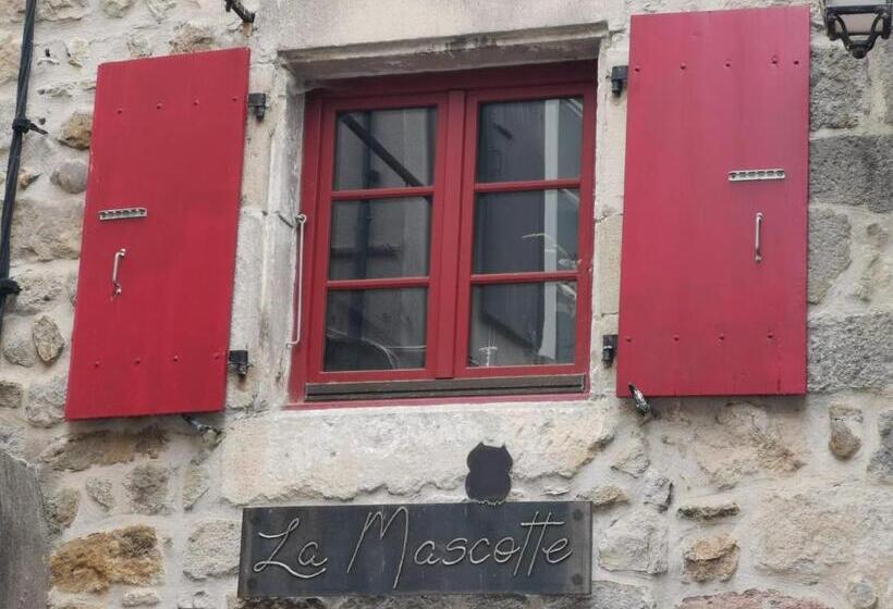 مبيت وإفطار La Mascotte