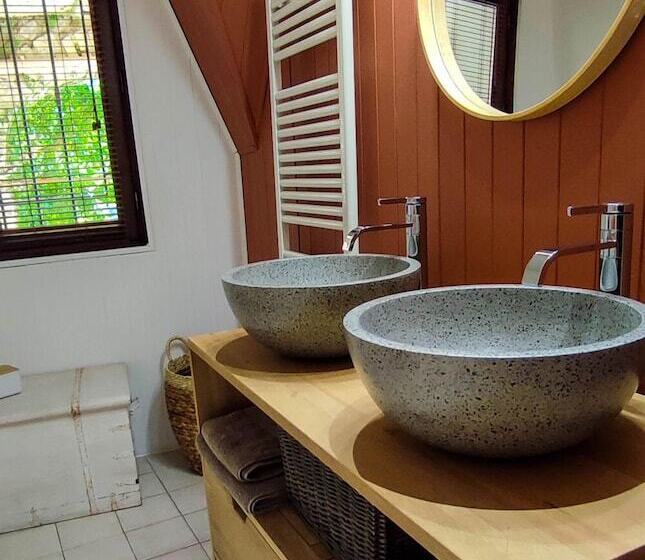 مبيت وإفطار Le Mas Fraissinet