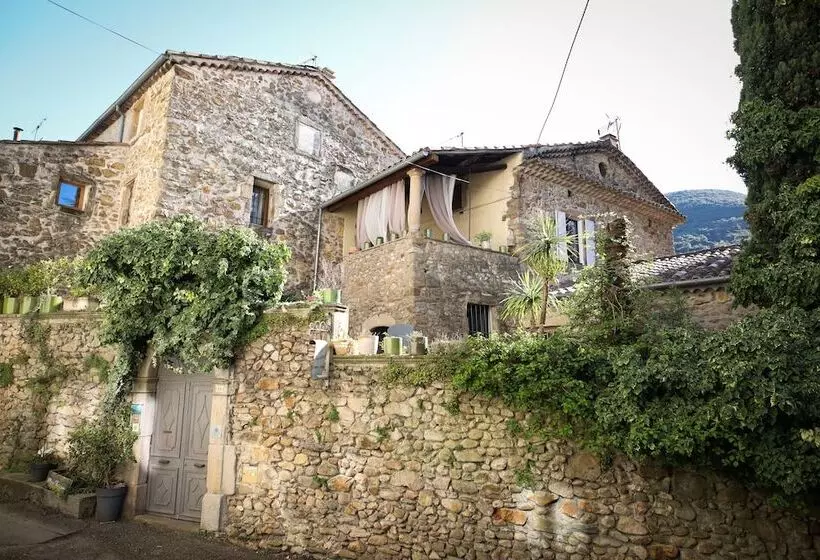 ベッドアンドブレックファースト Le Mas Fraissinet