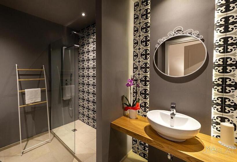 Nocleg ze śniadaniem Marla S Boutique Rooms