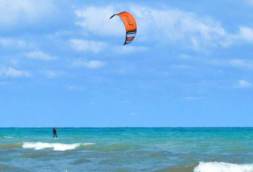 צימר Pinery Bijou Suite