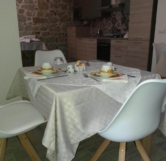 ベッドアンドブレックファースト Viche Viche