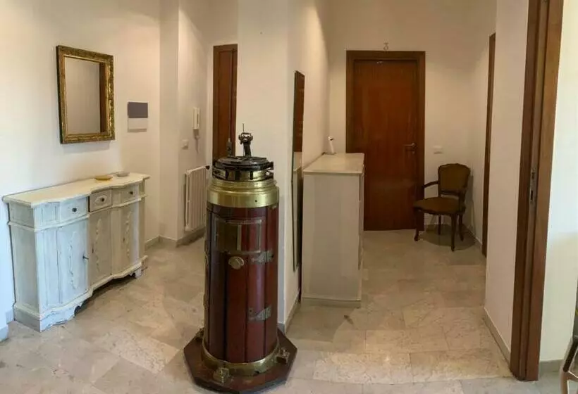 پانسیون Accademia Rooms